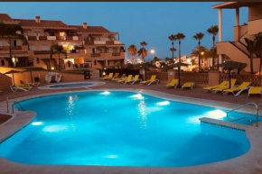 Penthouse Safari, piscine, terrasse et vue sur mer